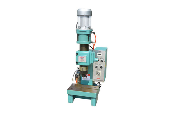 江蘇經濟型氣動鉚接機